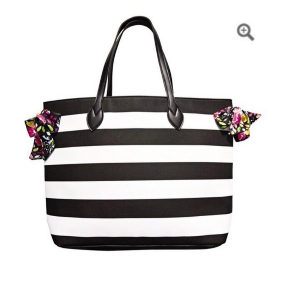 Black and White Striped Large Metro Tote